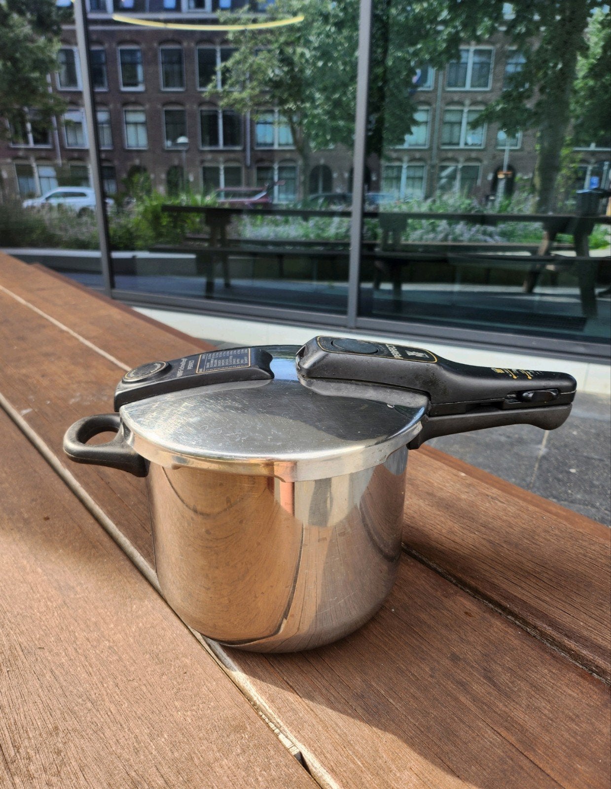 Wmf Perfect Snelkookpan, Huis en Inrichting, Keuken | Potten en Pannen, Ophalen of Verzenden, Gebruikt