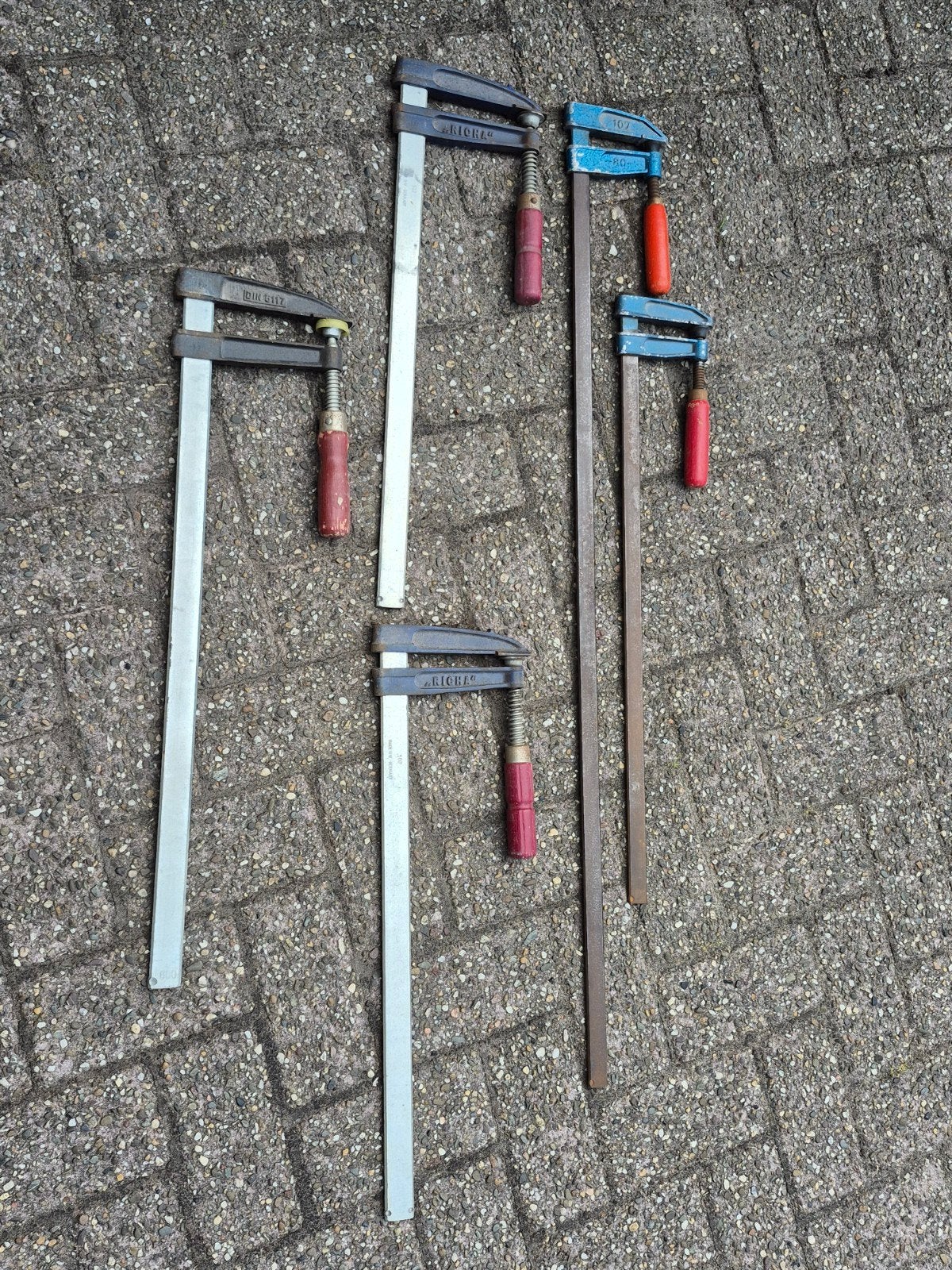 Lijmklemmen, Ophalen, Gebruikt