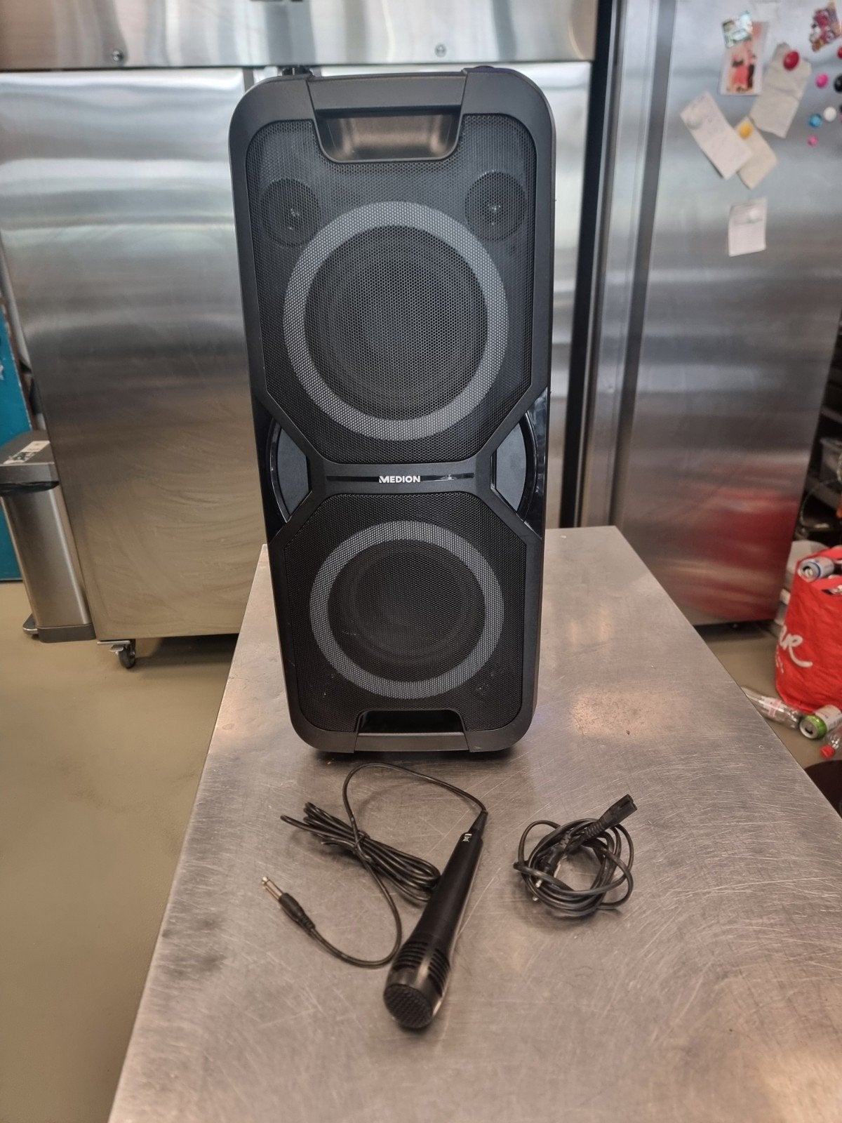 Medion MD 44400 Partyspeaker met microfoon en garantie, Ophalen, Complete set