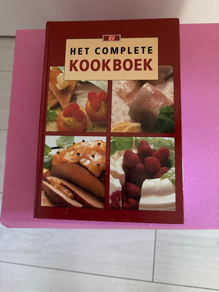 Het Complete Kookboek - R&B Uitgeverij, Boeken, Ophalen, Gelezen, Overige gebieden, Voorgerechten en Soepen