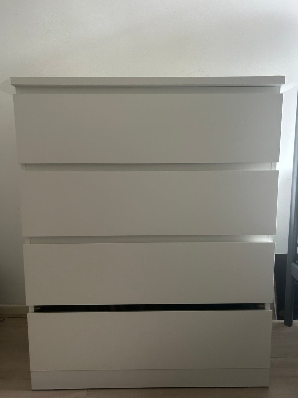 MALM ladekast IKEA, Ophalen, 50 tot 100 cm, Zo goed als nieuw, 3 of 4 laden