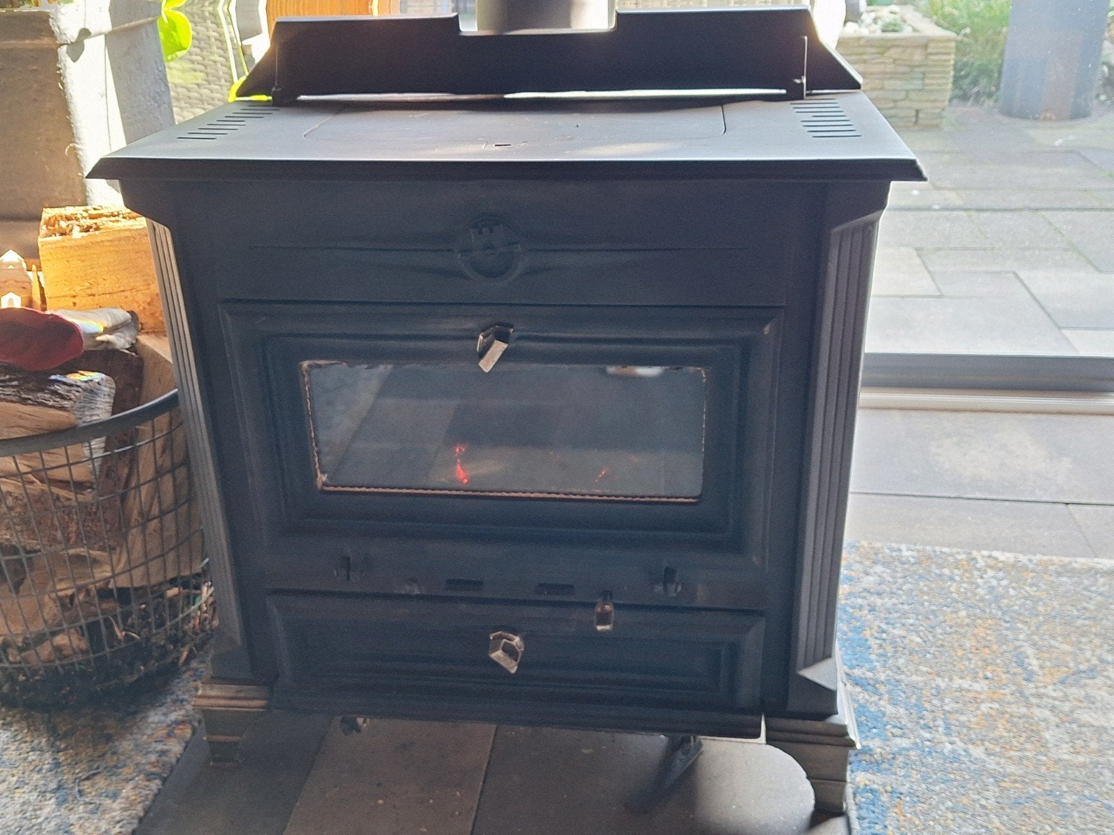 Westminster 12 kw gietijzeren houtkachel, Ophalen, Gebruikt, Houtkachel, Vrijstaand