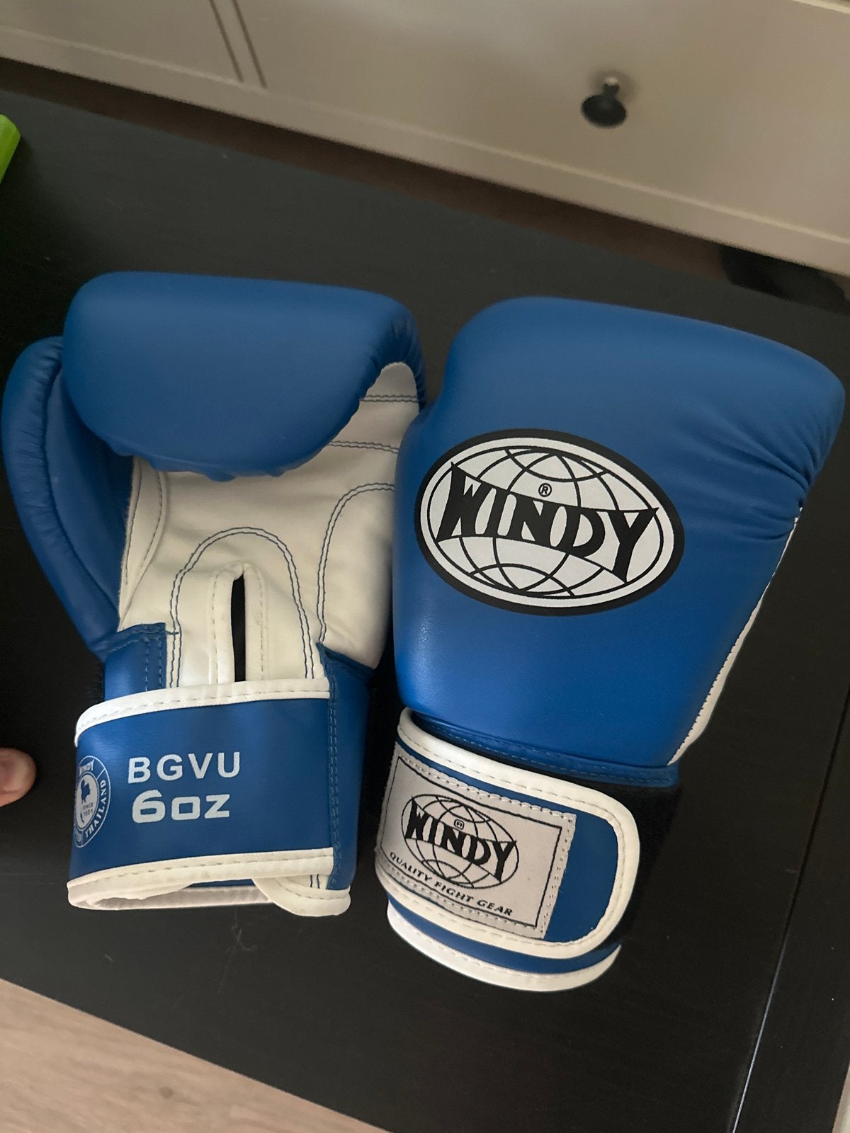 Windy BGVU 6oz Bokshandschoenen - Blauw, Ophalen, Gebruikt, Overige, Vechtsportbescherming