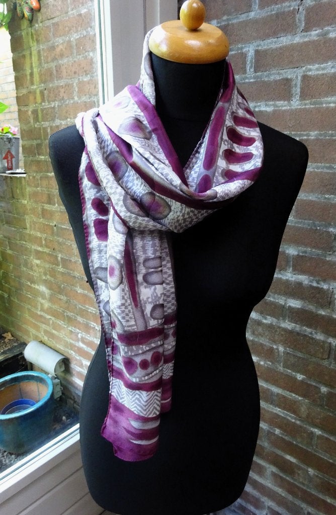 Sjaaltje cirkels & strepen * paars, grijs tinten 43 x 145 cm, Kleding | Dames, Mutsen, Sjaals en Handschoenen, Verzenden, Zo goed als nieuw