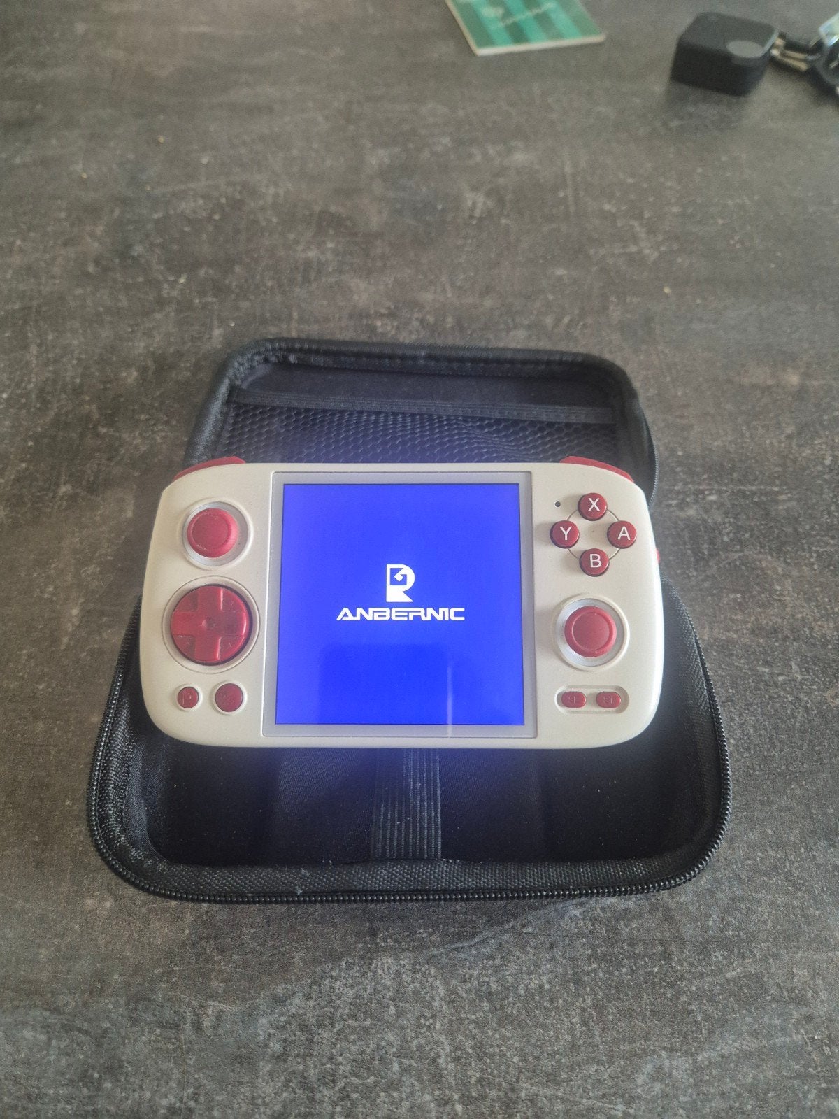 Anbernic RG Cube retro game handheld MET HOES, Ophalen of Verzenden, Anbernic, Zo goed als nieuw