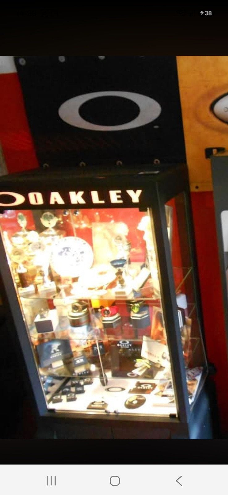 Oakley Double wide 3.0 kast incl. sleutel en verlichting, Ophalen