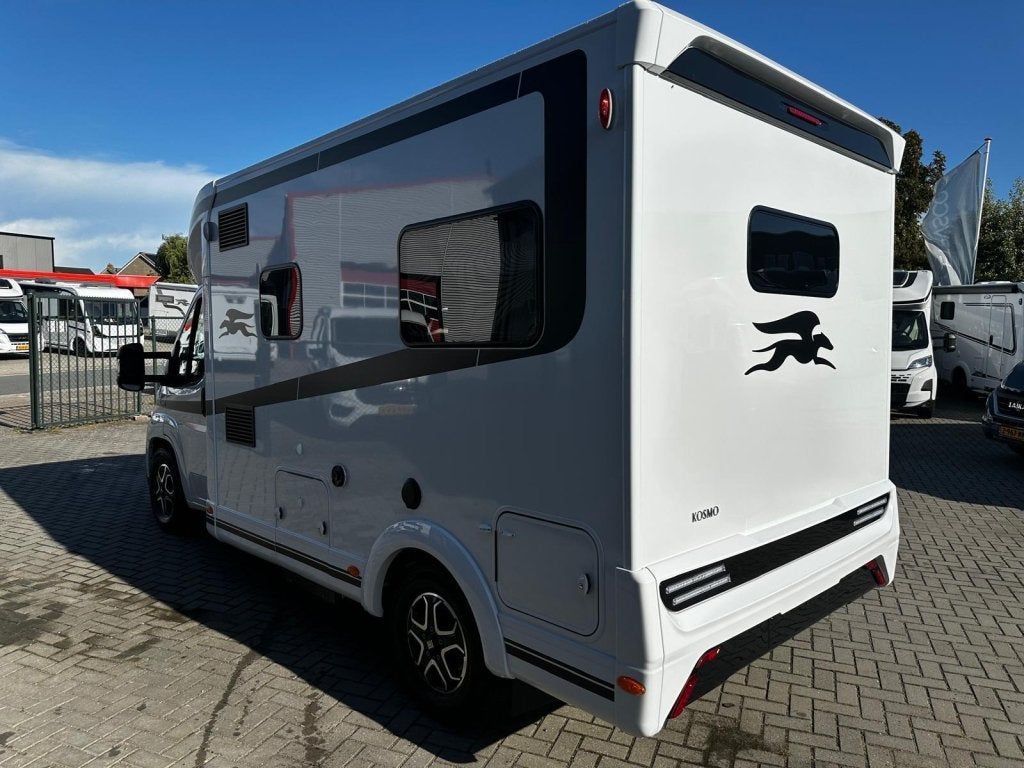 Laika Kosmo L 105 Rondzit UNIEK? 5.99m lang enkele bedden, Caravans en Kamperen, Campers, Automaat, Fiat, Bedrijf, Diesel