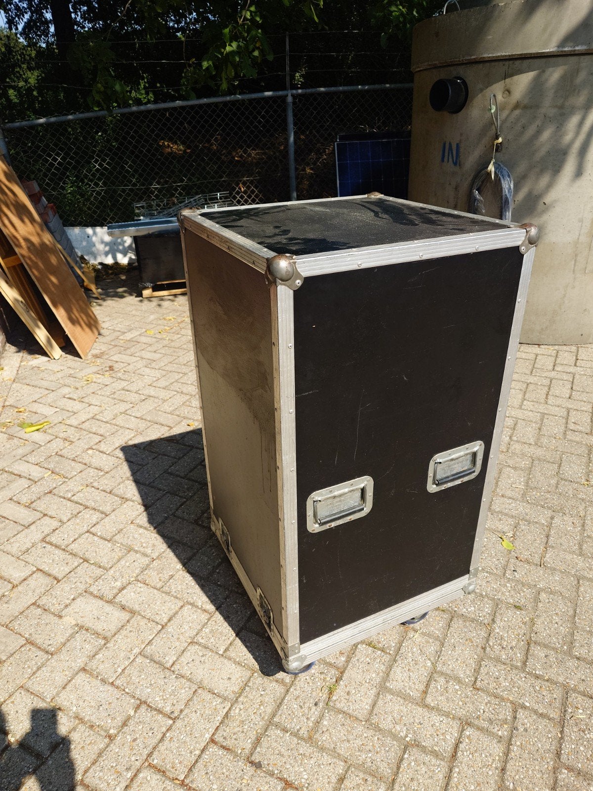 Stevige Flightcase met wielen - Ideaal voor apparatuur, Ophalen, Gebruikt, Overige instrumenten, Flightcase