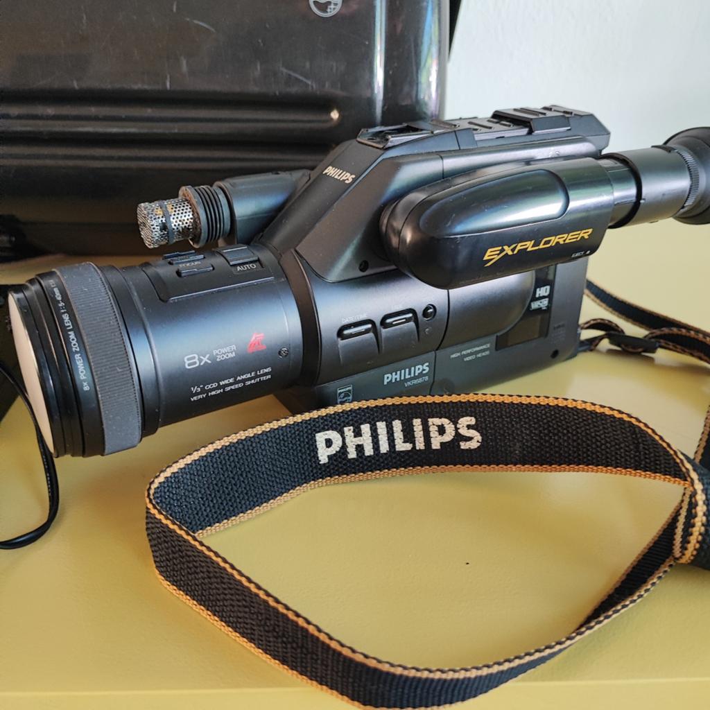 Philips explorer VKR6878 VIDEO camera met toebehoren., Ophalen of Verzenden, VHS-C of SVHS-C, Camera