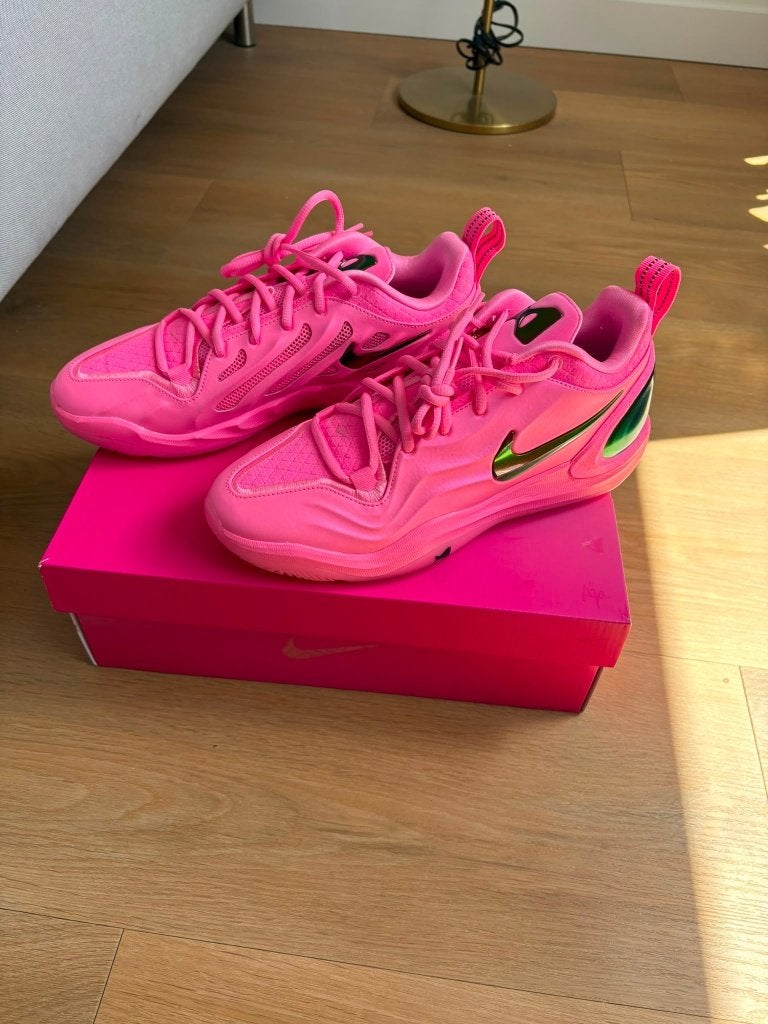 Aja Wilson: A'TWO Pink basketball schoenen, Ophalen of Verzenden, Nieuw, Schoenen