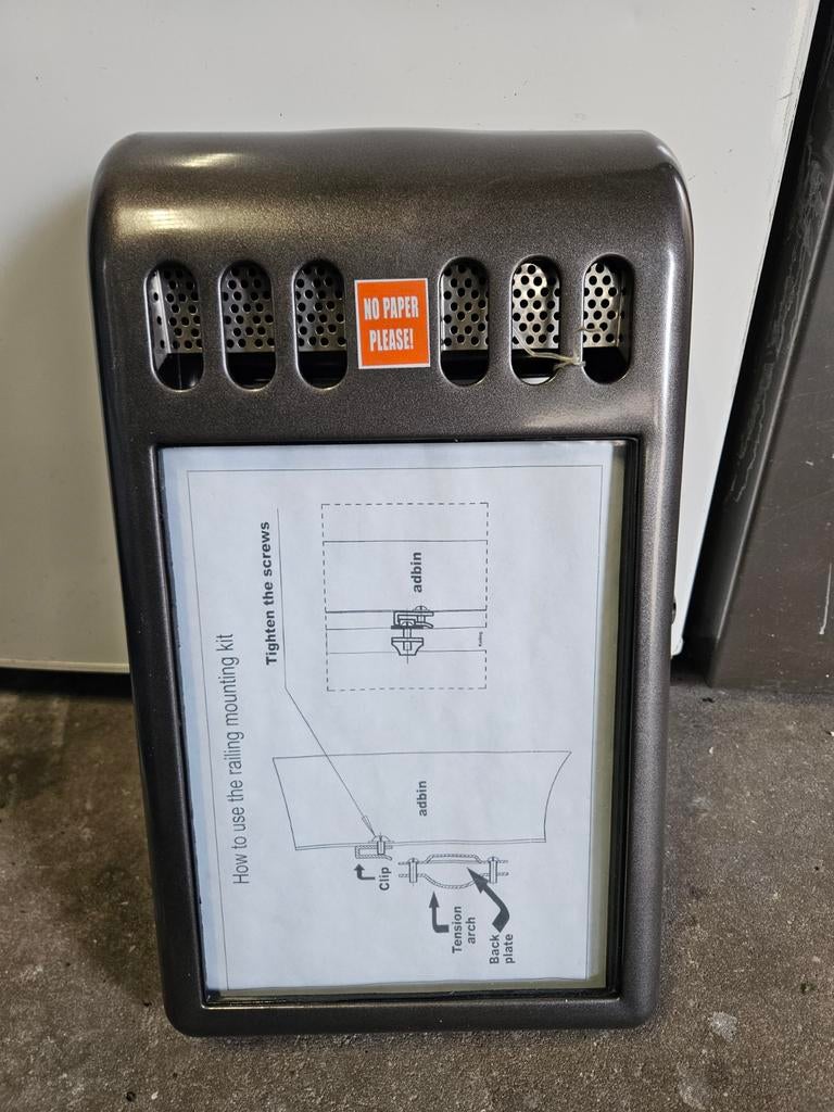 Asbak voor aan de muur nieuw, Verzenden, Nieuw