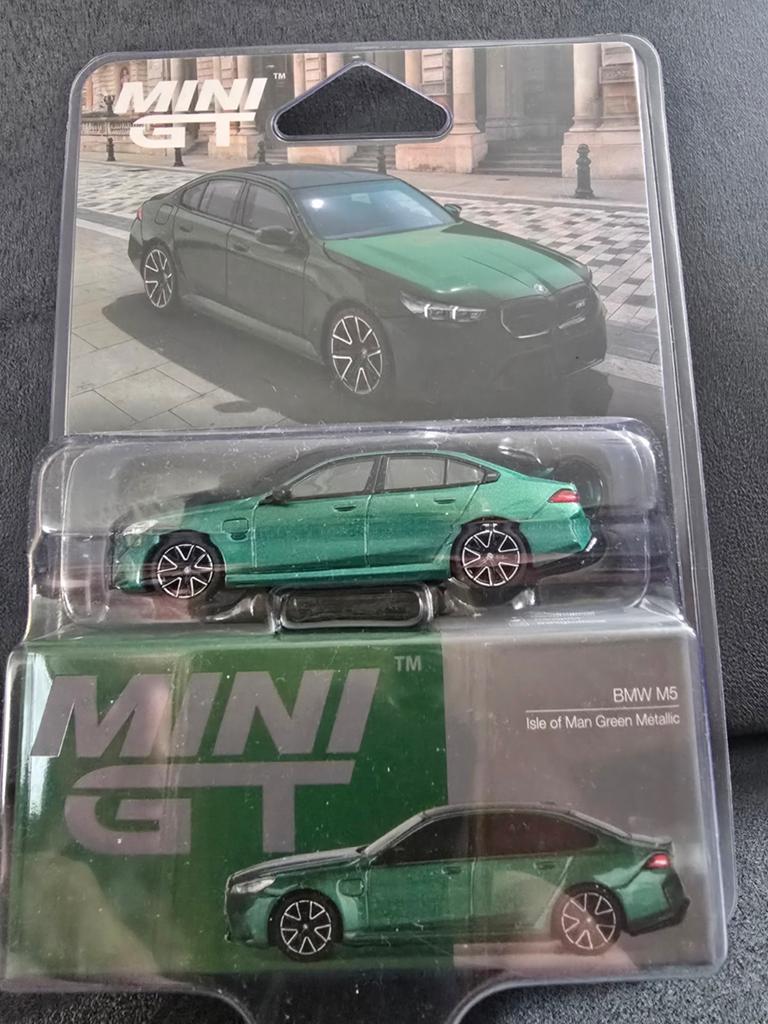 BMW M5 (G90) Isle of Man MiniGT Blister 1:64, Christian@diecastcompany.nl, Auto, Diecast Company, Nieuw