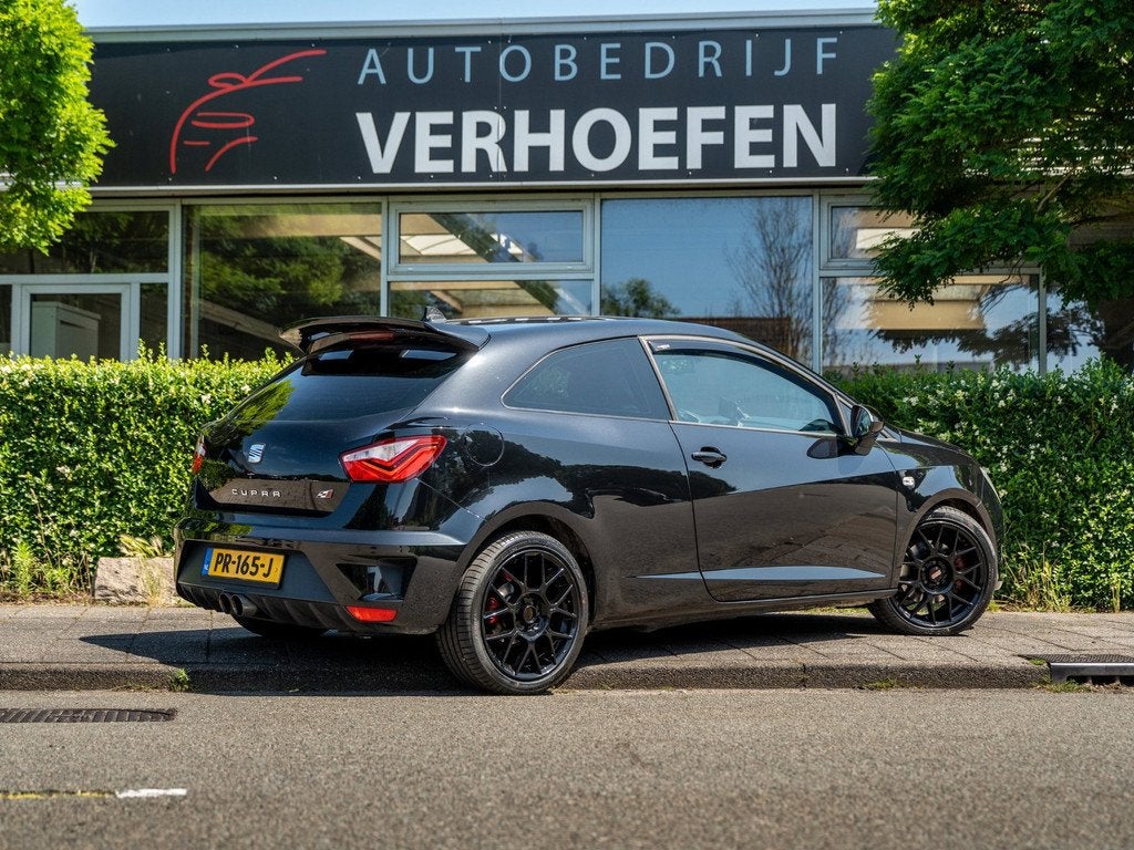 Seat Ibiza SC 1.4 TSI Cupra - AUTOMAAT - ZWART LEER - STOEL, Euro 5, Bi-Xenon koplampen, Gebruikt, Zwart