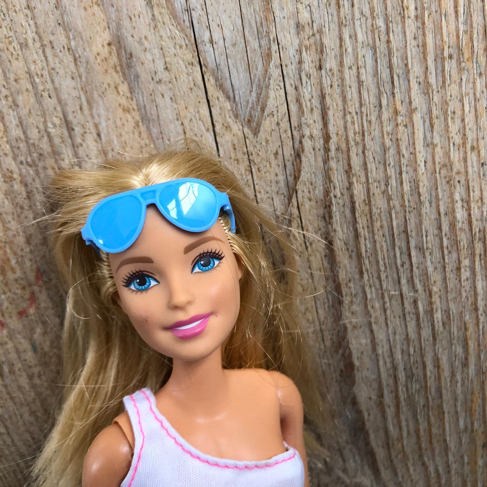 Blauwe zonnebril voor Barbie, Ophalen of Verzenden, Zo goed als nieuw, Barbie