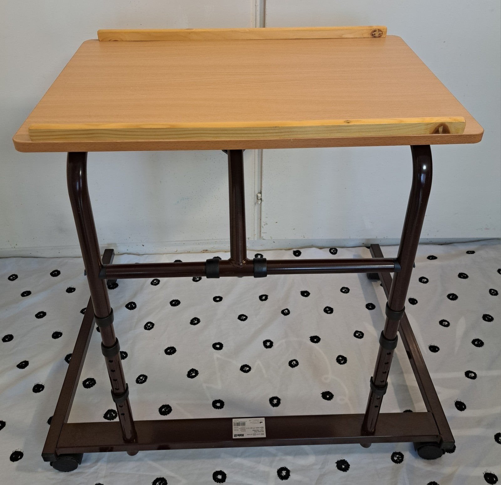 Bedtafel Opklapbare leestafel
Comforthulpmiddelen en Hoogte, Ophalen of Verzenden
