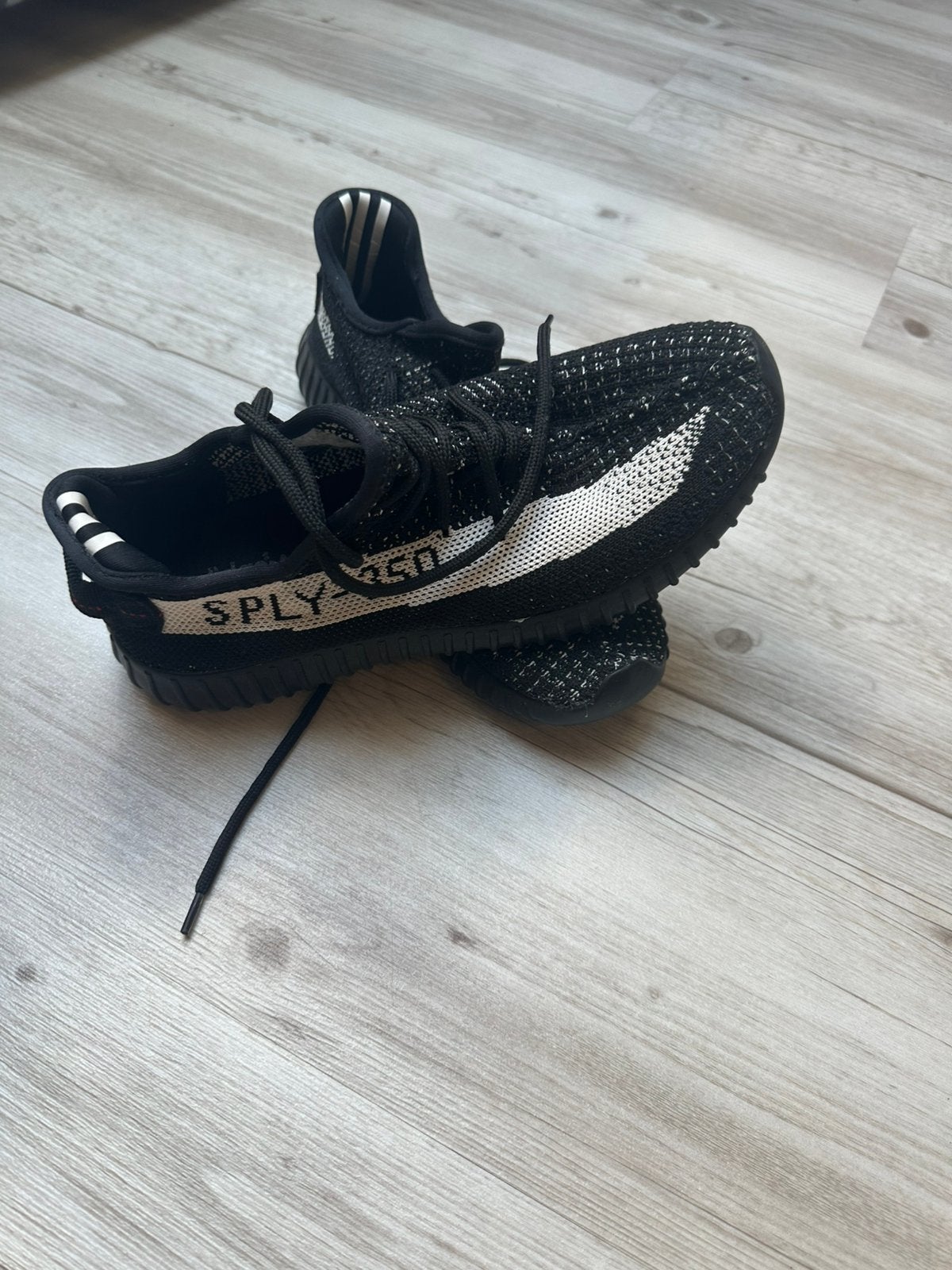 Adidas sneakers mt 41 1x gedragen, Zwart, Ophalen of Verzenden, Sneakers of Gympen, Zo goed als nieuw