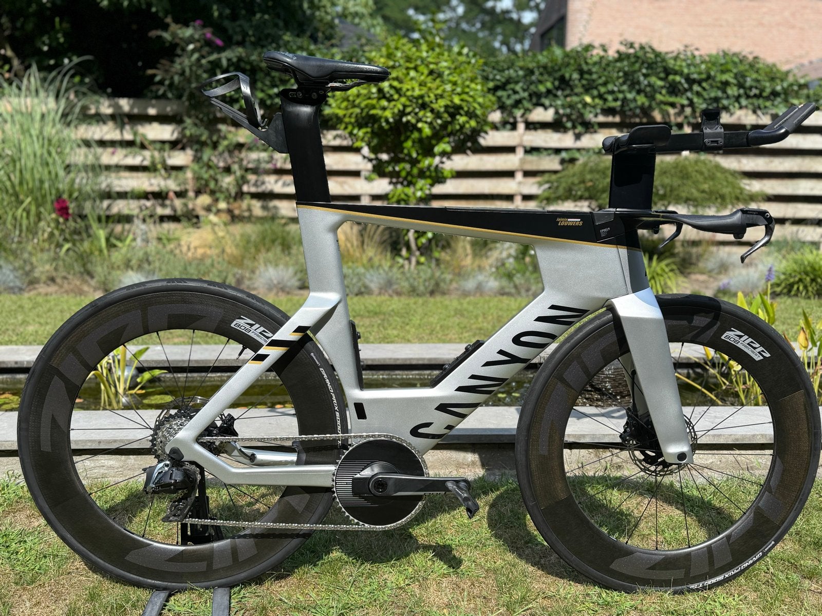Canyon Speedmax CFR  L Sram Red Zipp 808 - Triatlonfiets, 28 inch, 10 tot 15 versnellingen, Zo goed als nieuw, 57 tot 61 cm