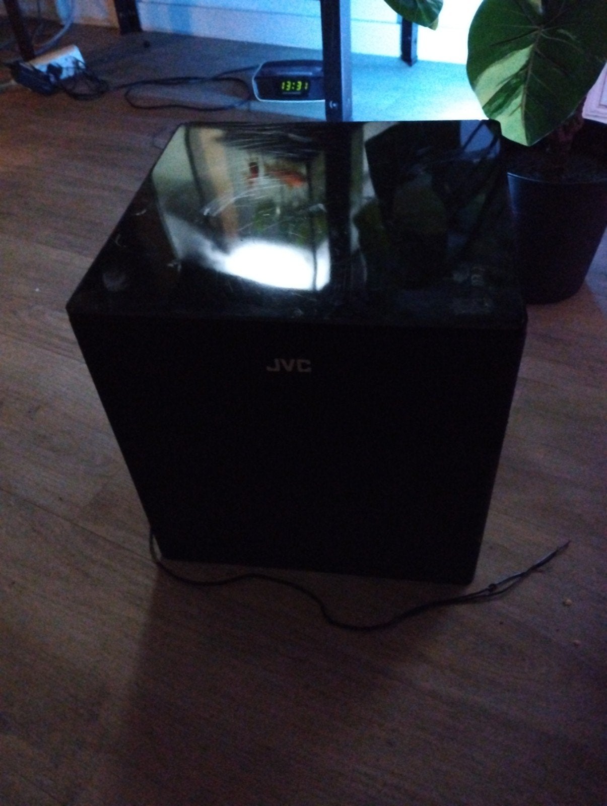 basbox jvc, Audio, Tv en Foto, Ophalen of Verzenden, 150 watt of meer, JVC