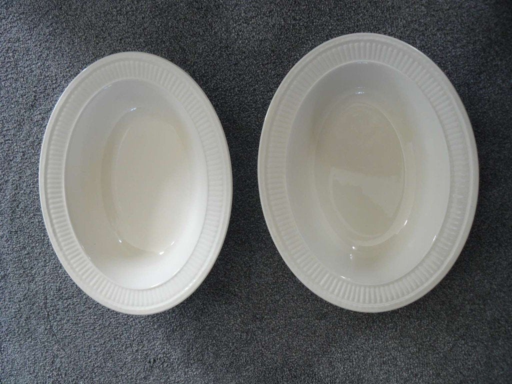 Eén nieuwe Wedgwood Edme salade/groenteschaal., Nieuw, Ophalen of Verzenden, Schaal of Schalen, Wedgwood
