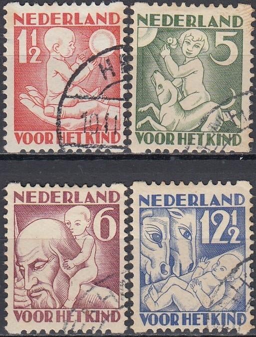 Nederland- 2.30- 1930-Kinderzegels-2-Zijdige Hoekroltanding2, Verzenden, T/m 1940, Gestempeld
