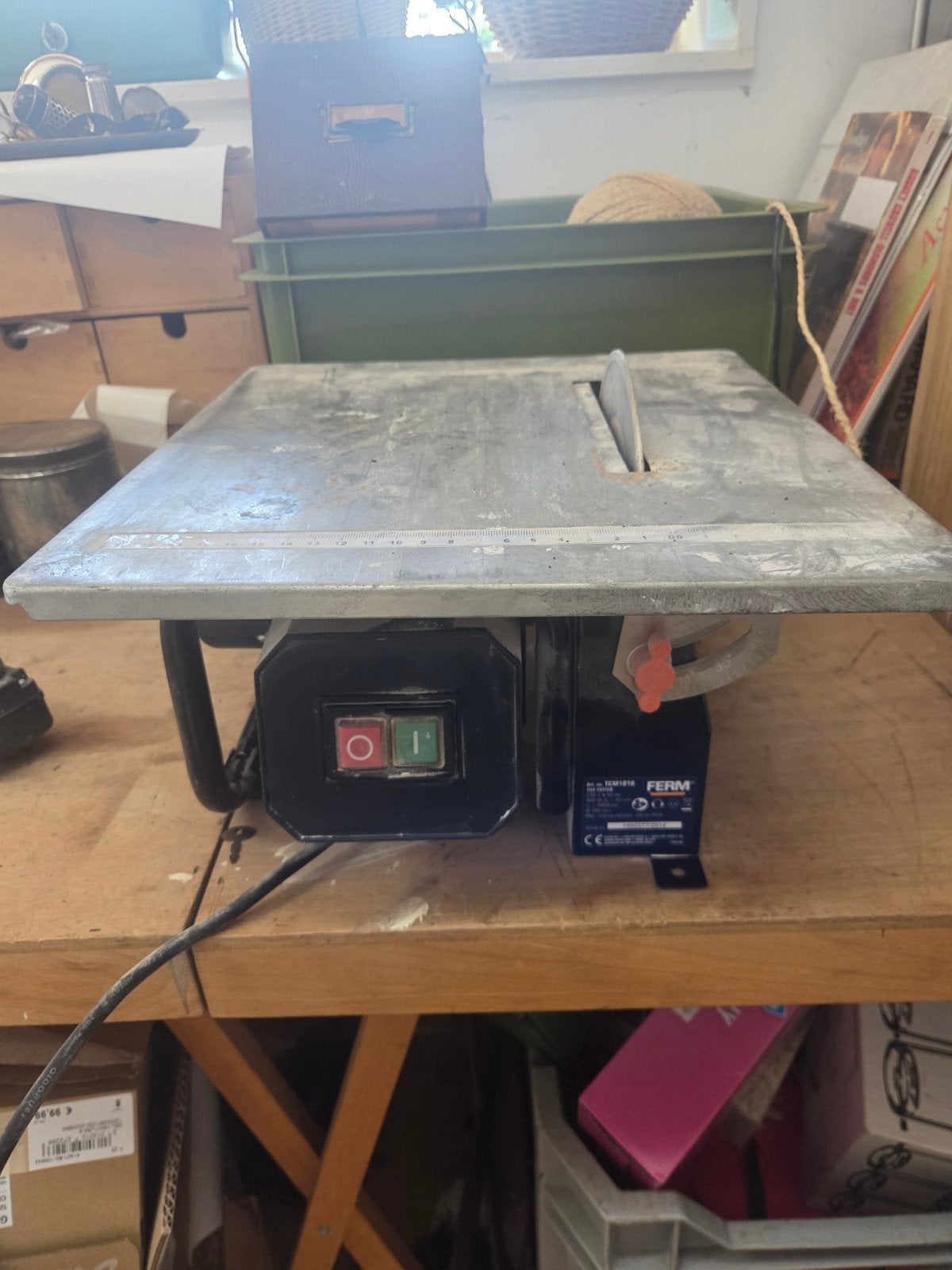 Ferm TCM1010 Tegelzaag - 600W, 34mm zaagdiepte, Gebruikt, Cirkelzaag, 600 tot 1200 watt, Ophalen of Verzenden