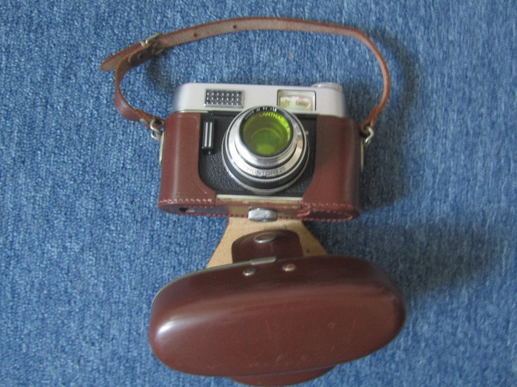 Vintage Fotocamera Voigtlander met leren tasje, Ophalen of Verzenden, Gebruikt, Compact, Overige Merken