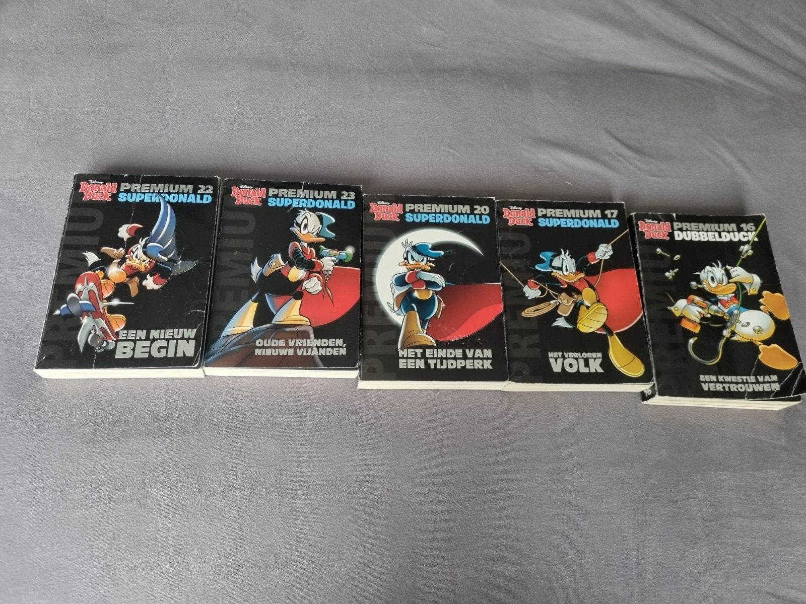 Donald Duck Premium Superdonald & Dubbelduck - 5 delen, Boeken, Ophalen of Verzenden