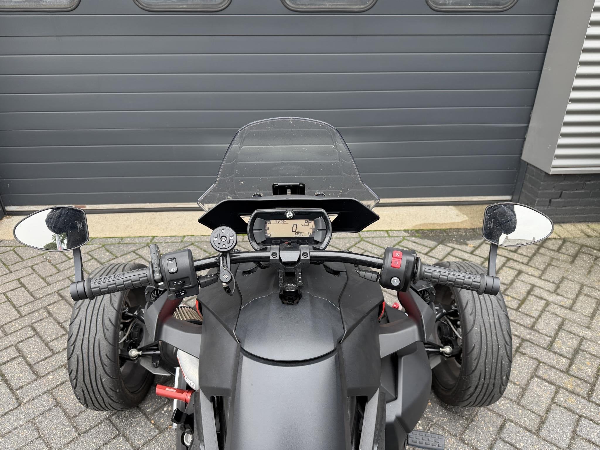 Can-Am Ryker 900 Full Option | Akraprovic | 1ste Eigenaar |, Motoren, Motoren | Overige merken, Vos-Oss Motoren, Meer dan 35 kW