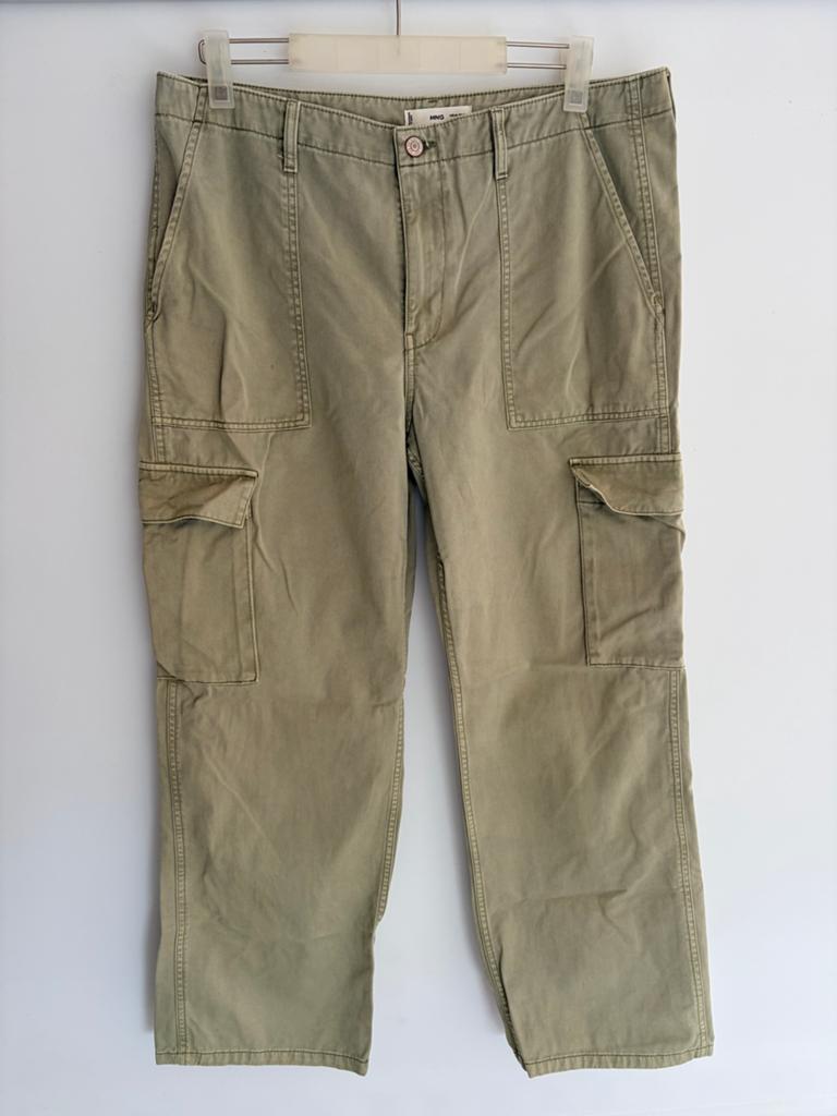 MNG Cargo Broek in Olijfgroen - Maat 44, Ophalen of Verzenden, Zo goed als nieuw, Groen