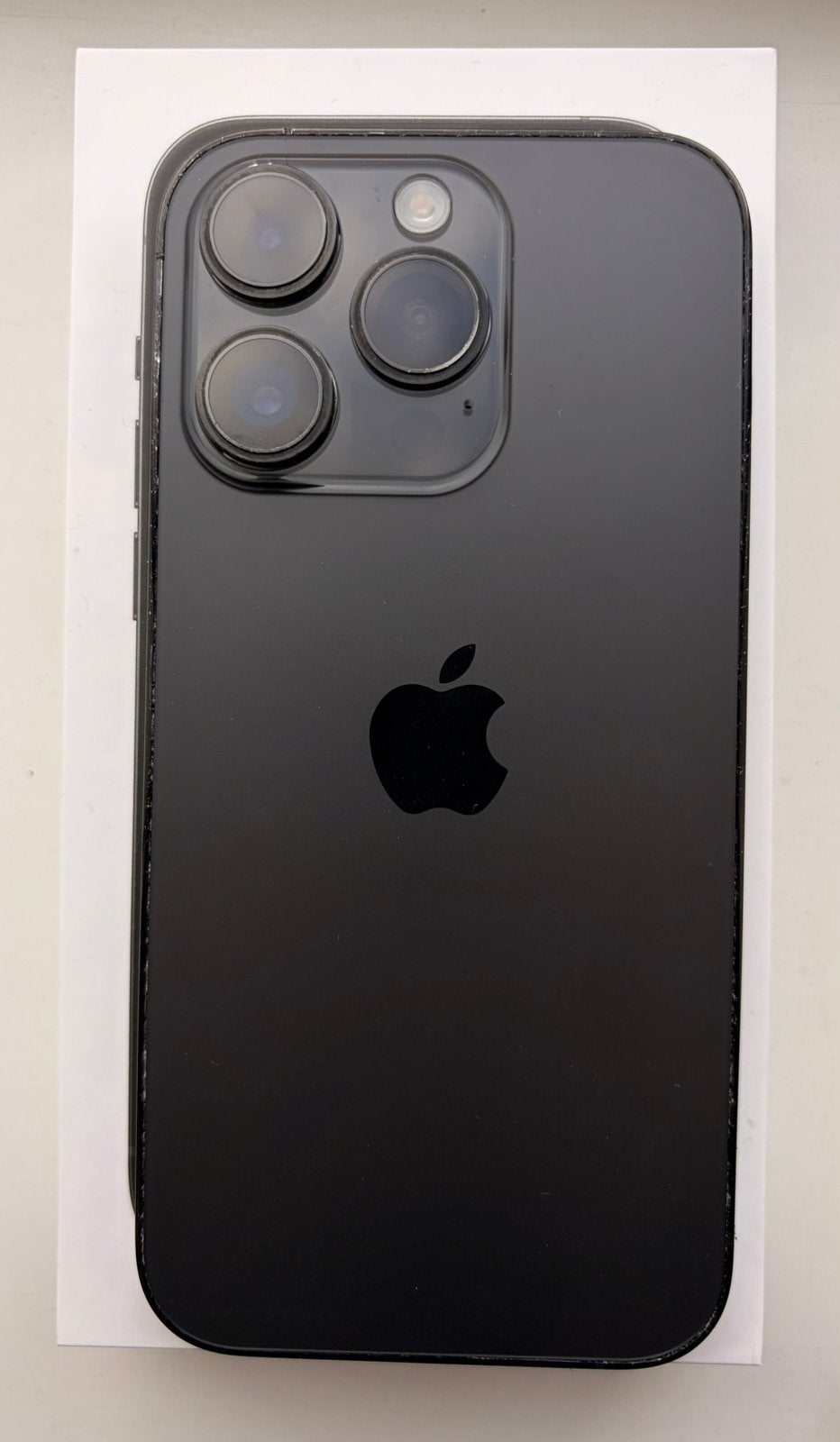 Foto 2 van Iphone 14 Pro 256 gb in uitstekende staat , nieuwe batterij