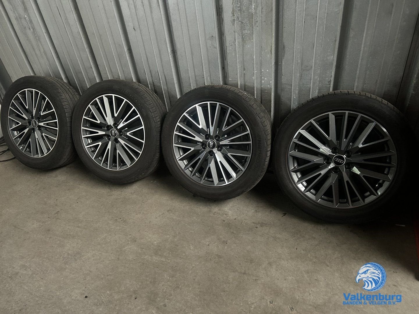 5-6mm! Originele Audi Q3 SQ3 F3 83A 19 inch antraciete velge