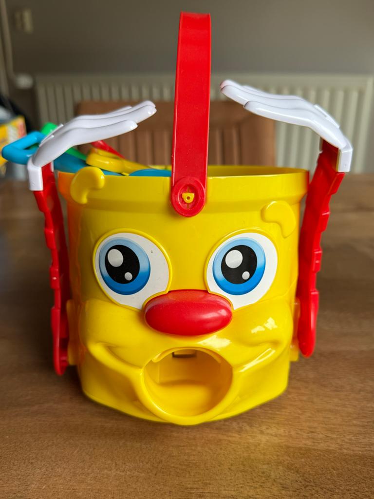 Mr. Bucket, Ophalen of Verzenden, Gebruikt