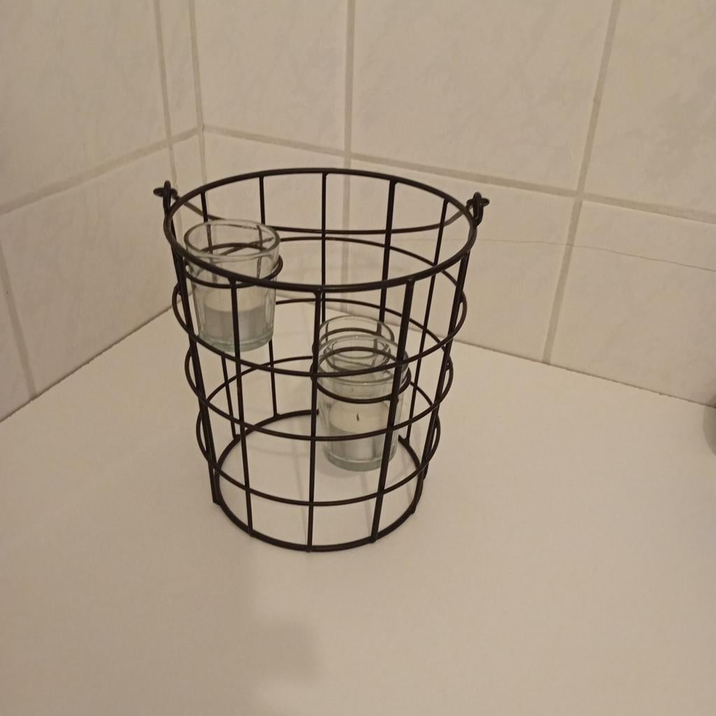 Zwart metalen windlicht met glazen houders, Huis en Inrichting, Woonaccessoires | Kandelaars en Kaarsen, Zwart, Ophalen of Verzenden