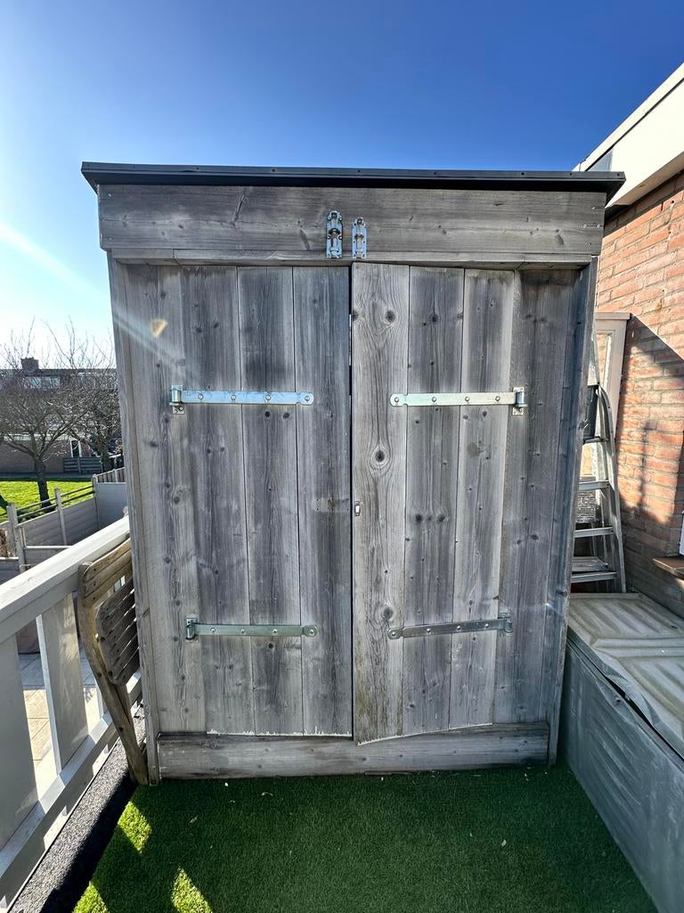 Steigerhout kast met slot, Tuin en Terras, Bergingen en Tuinkasten, Ophalen, Gebruikt, Hout, Overige typen