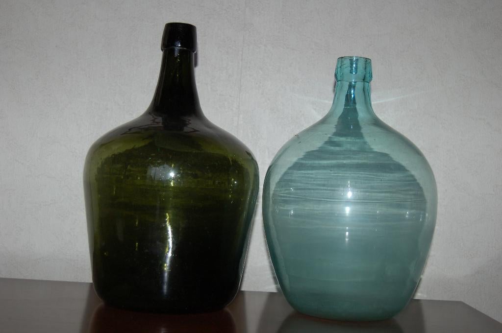 2 GROTE GROENE FLESSEN antiek, Ophalen of Verzenden