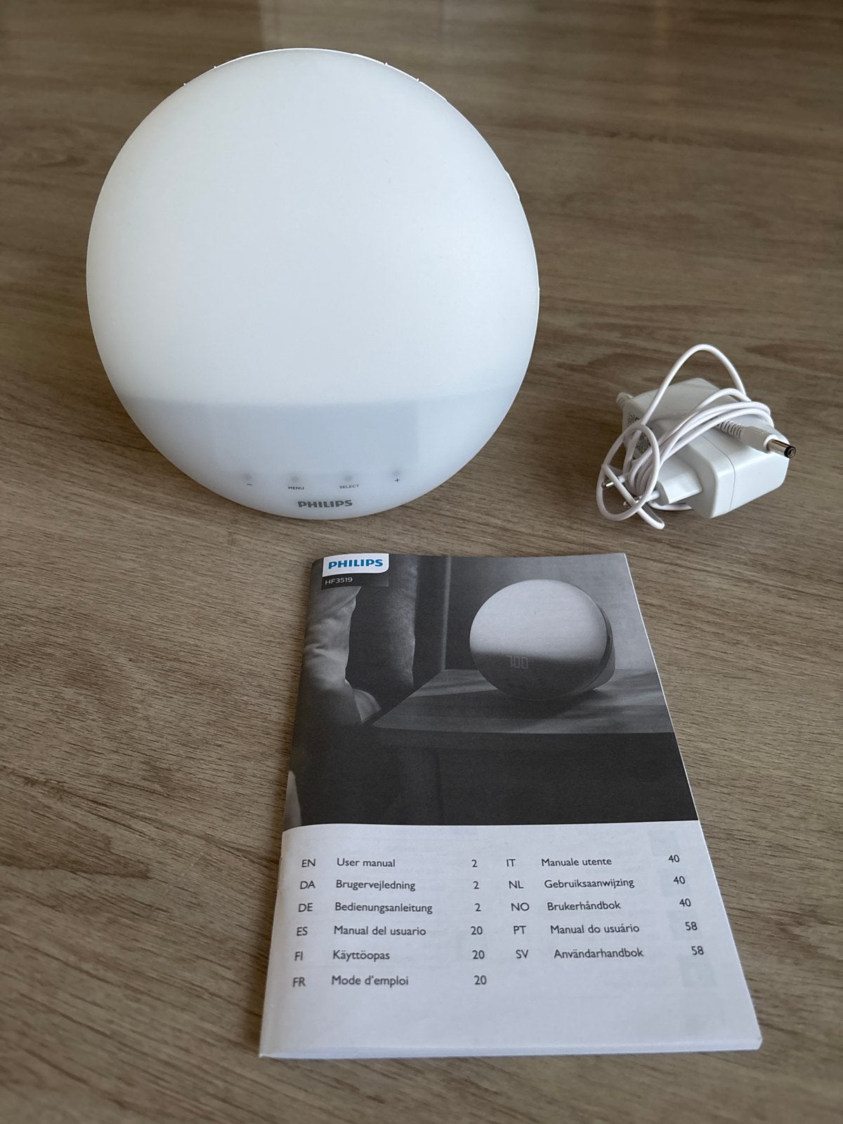 Philips Wake-up Light HF3519 - Wekker met licht en geluid, Ophalen of Verzenden, Zo goed als nieuw, Digitaal