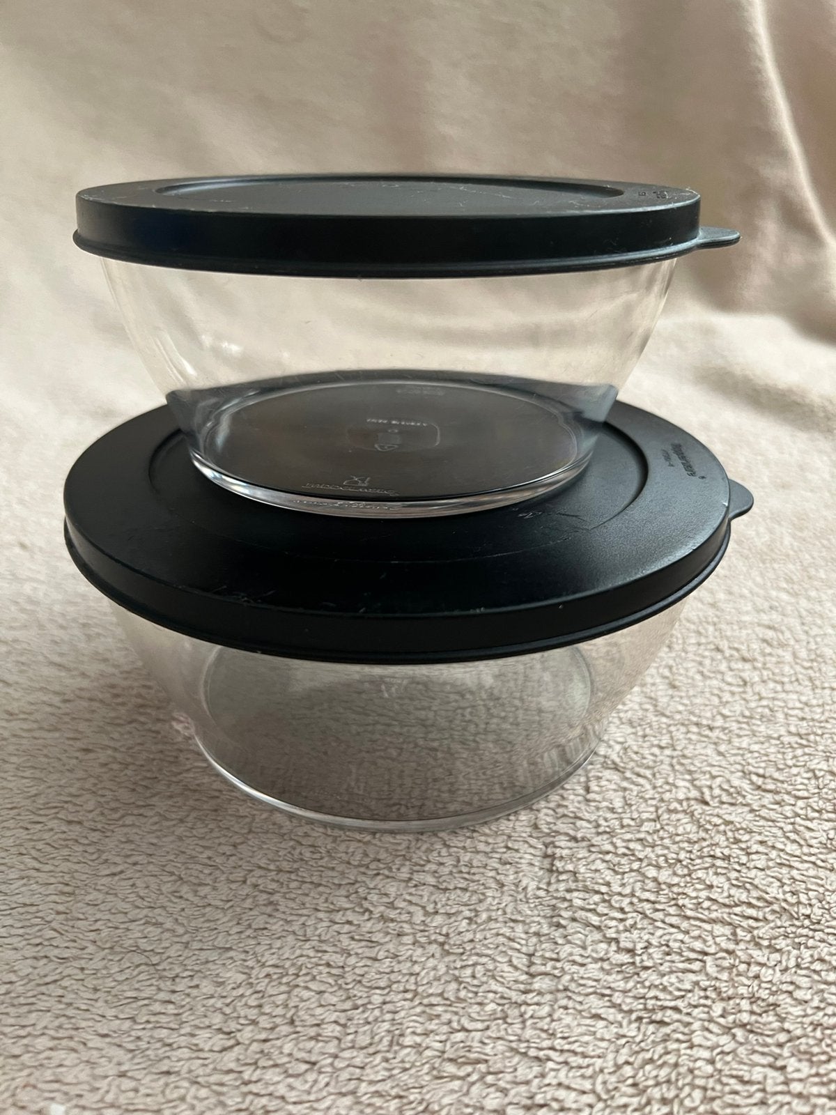 Tupperware Bakjes met Zwarte Deksel - Set van 2, Ophalen of Verzenden, Gebruikt, Wit, Bak of Kom