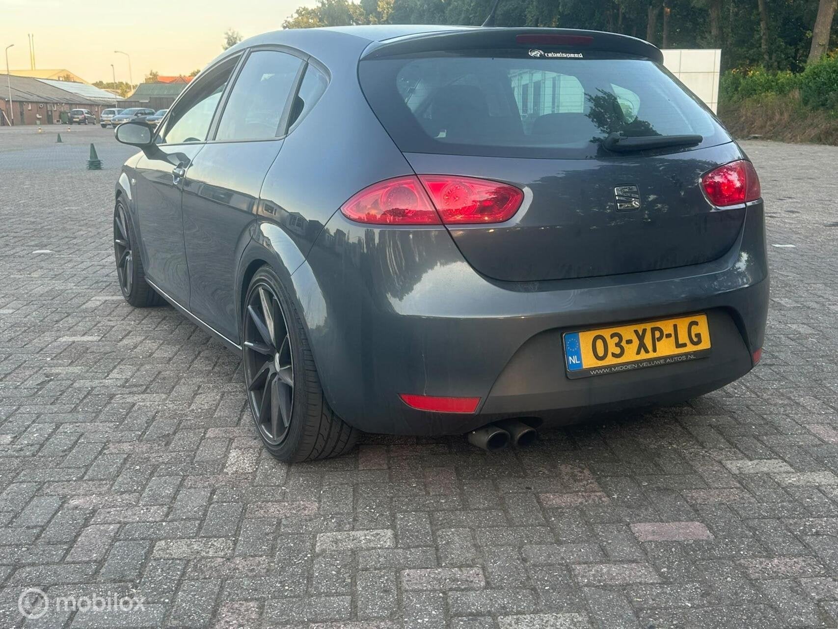 Seat Leon 2.0 TFSI FR 289PK /CLIMA/CRUISE/APK, Voorwielaandrijving, Gebruikt, Leon, Bedrijf
