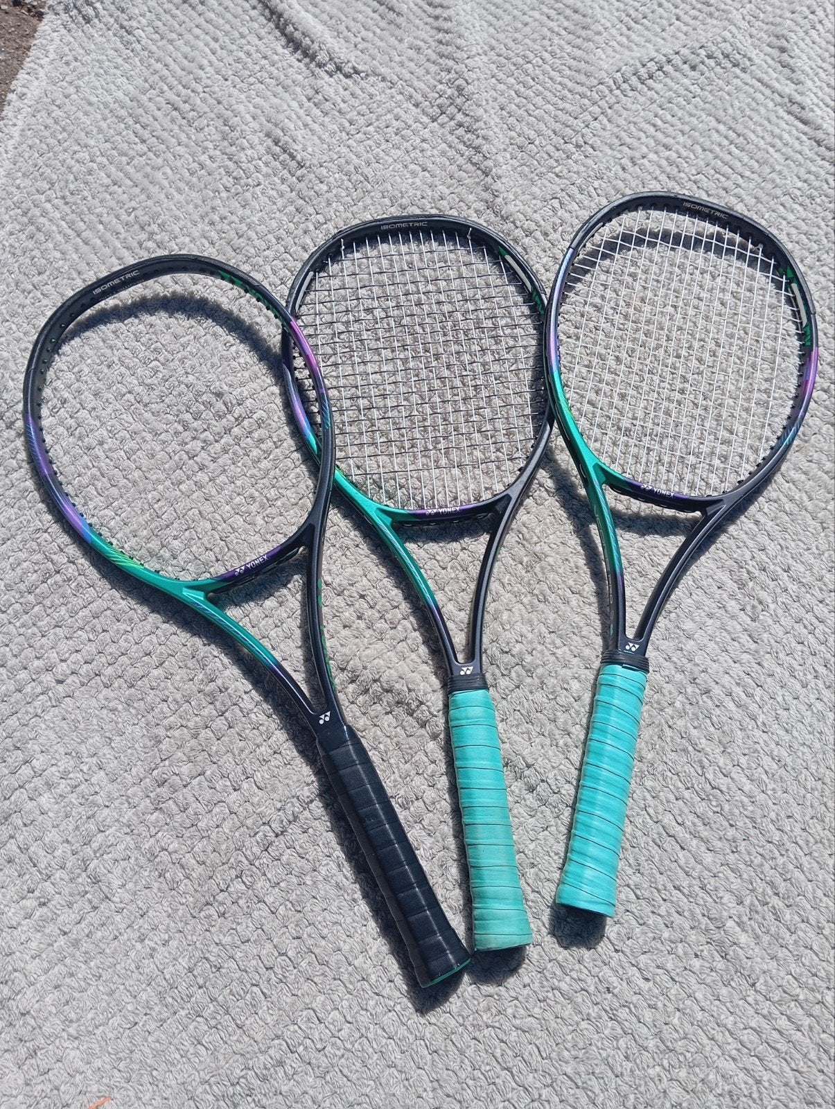 Yonex Vcore Pro 97 - Grip 3 voorganger percept 97, Sport en Fitness, Tennis, Ophalen of Verzenden, Gebruikt, Racket, L3