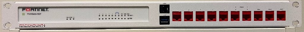 Fortinet Fortigate 60F, Computers en Software, Ophalen, Zo goed als nieuw, Router, Fortinet Fortigate