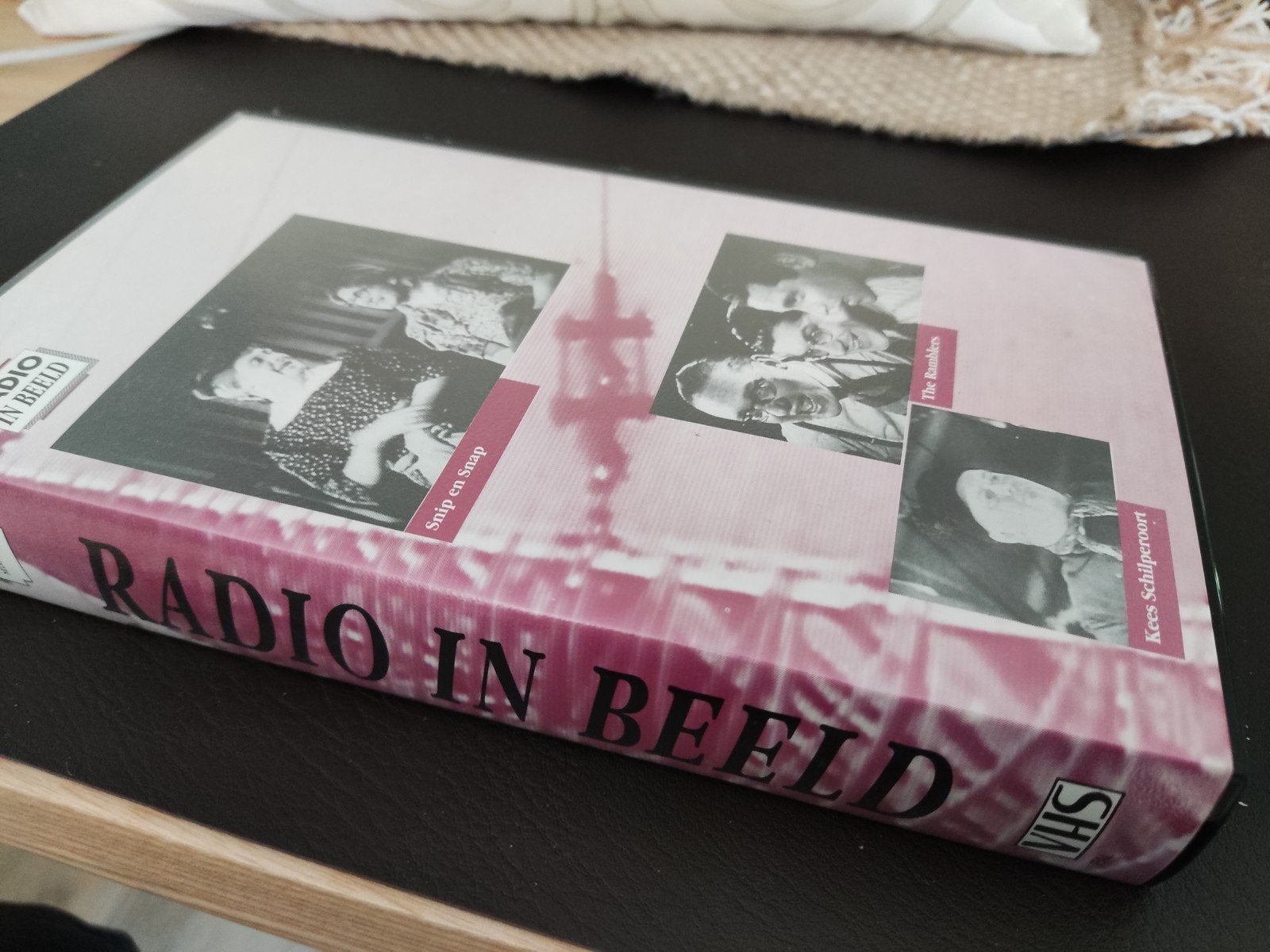 Radio in Beeld - Historische Radio-opnames op VHS, Gebruikt, Documentaire, Alle leeftijden, VHS