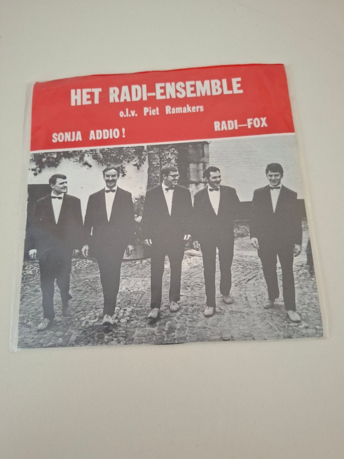 Het Radi-Ensemble - Sonja Addio! / Radi-Fox (Vinyl Single), Gebruikt, 7 inch, EP, Nederlandstalig