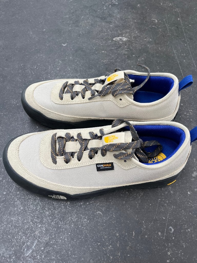 sneakers, Wit, Ophalen of Verzenden, The North Face, Sneakers of Gympen