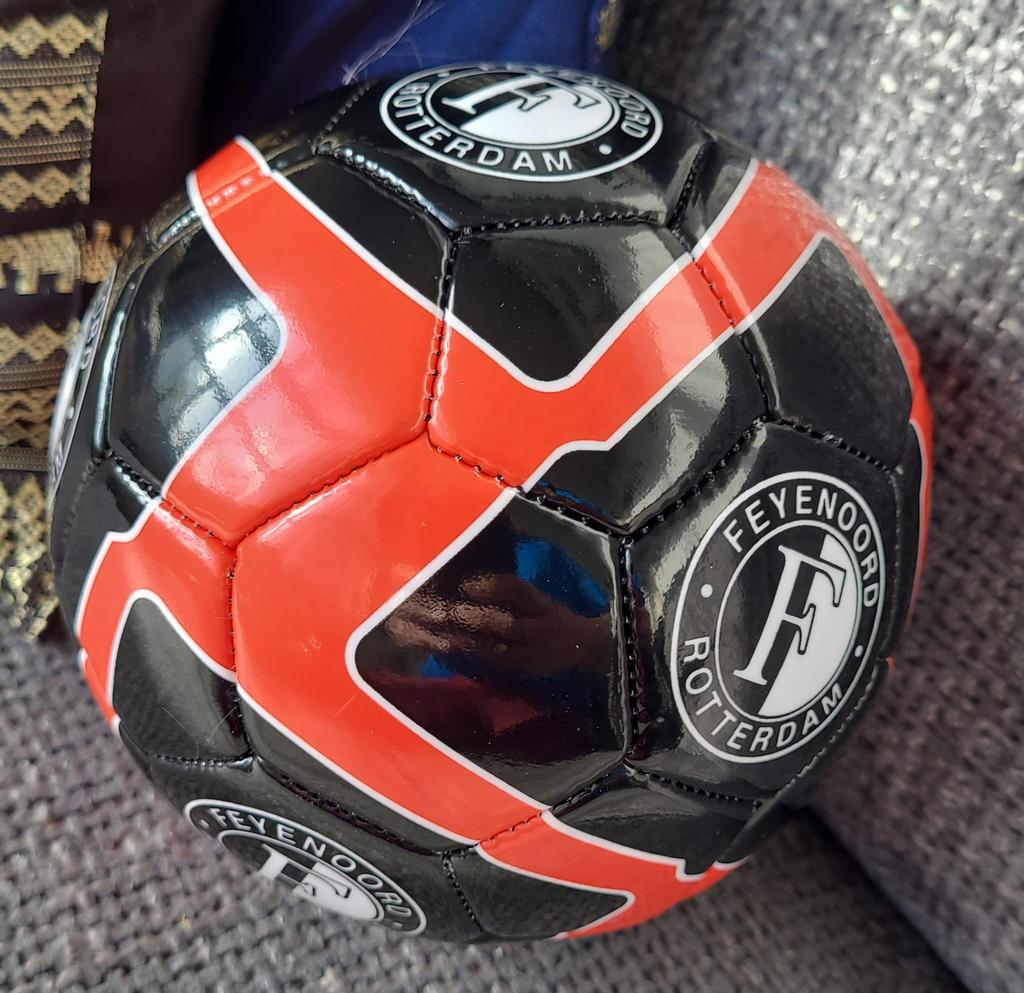 Kleine Feyenoord voetbal de kuip van hanegem pelle 010, Ophalen of Verzenden, Zo goed als nieuw, Feyenoord, Overige typen