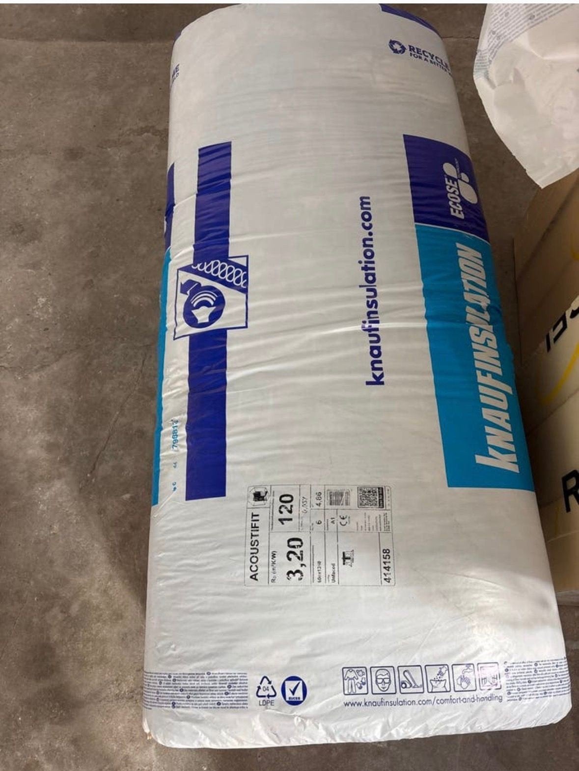 5,5 pak rolllen Knauf Acoustifit glaswol isolatie. Nieuw!, Ophalen, 12 cm of meer, Nieuw, 15 m² of meer