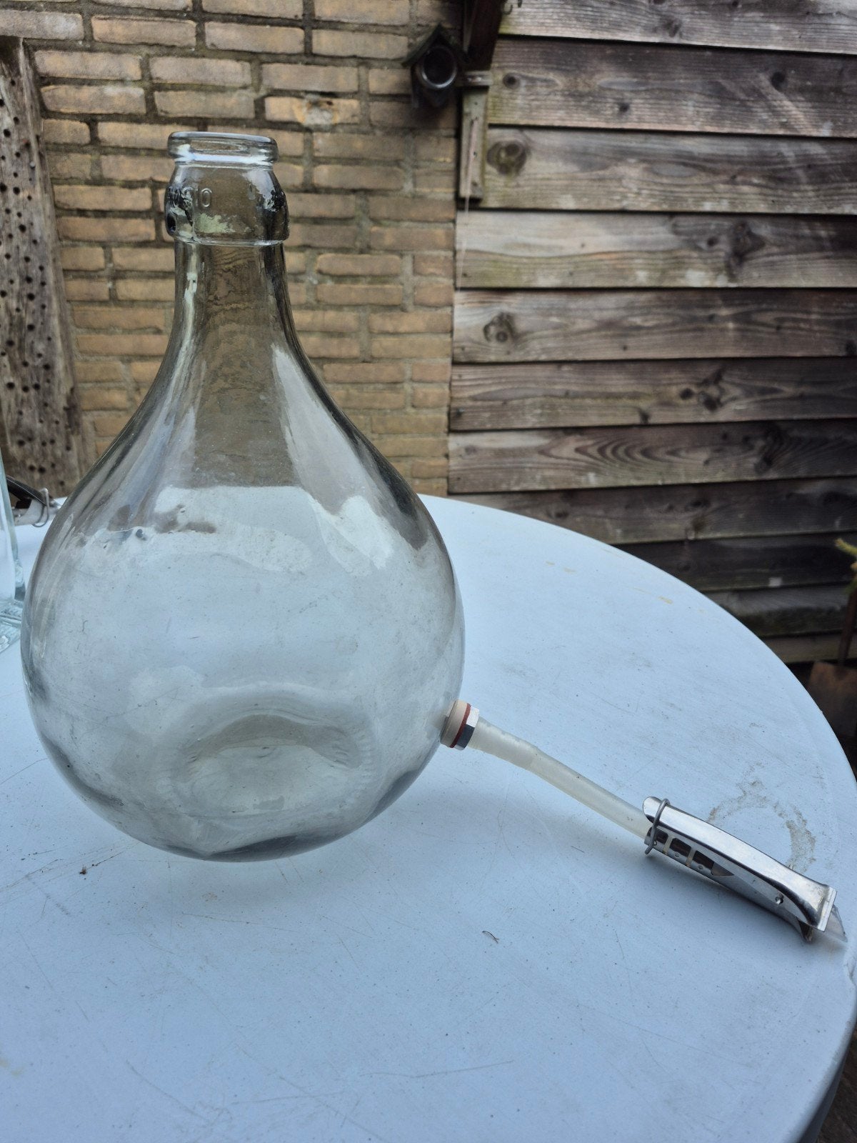 Grote glazen fles met kraan - Vintage decoratie, Ophalen of Verzenden