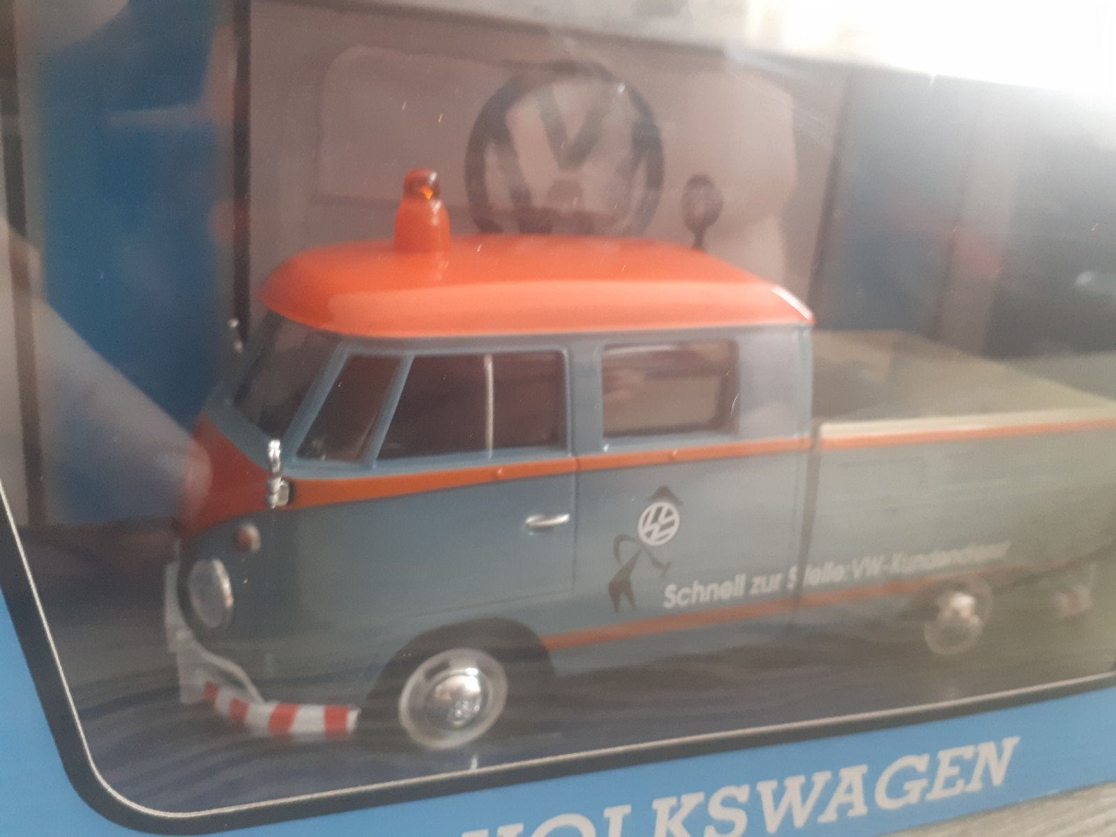 prachtige mooie 1.24 model vw busje model is nieuw, Ophalen, Nieuw, Overige merken