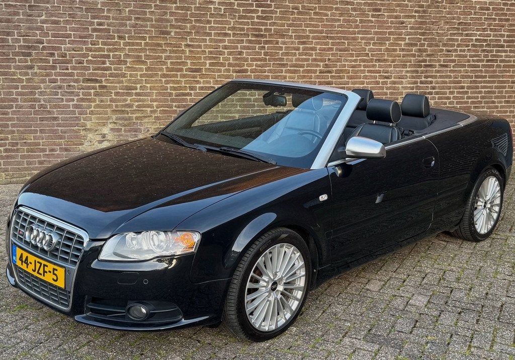 Audi A4 Cabriolet 4.2 V8 S4 Quattro Automaat Leder Carplay X, Auto's, Audi, Automaat, Gebruikt, Startonderbreker, Cabriolet