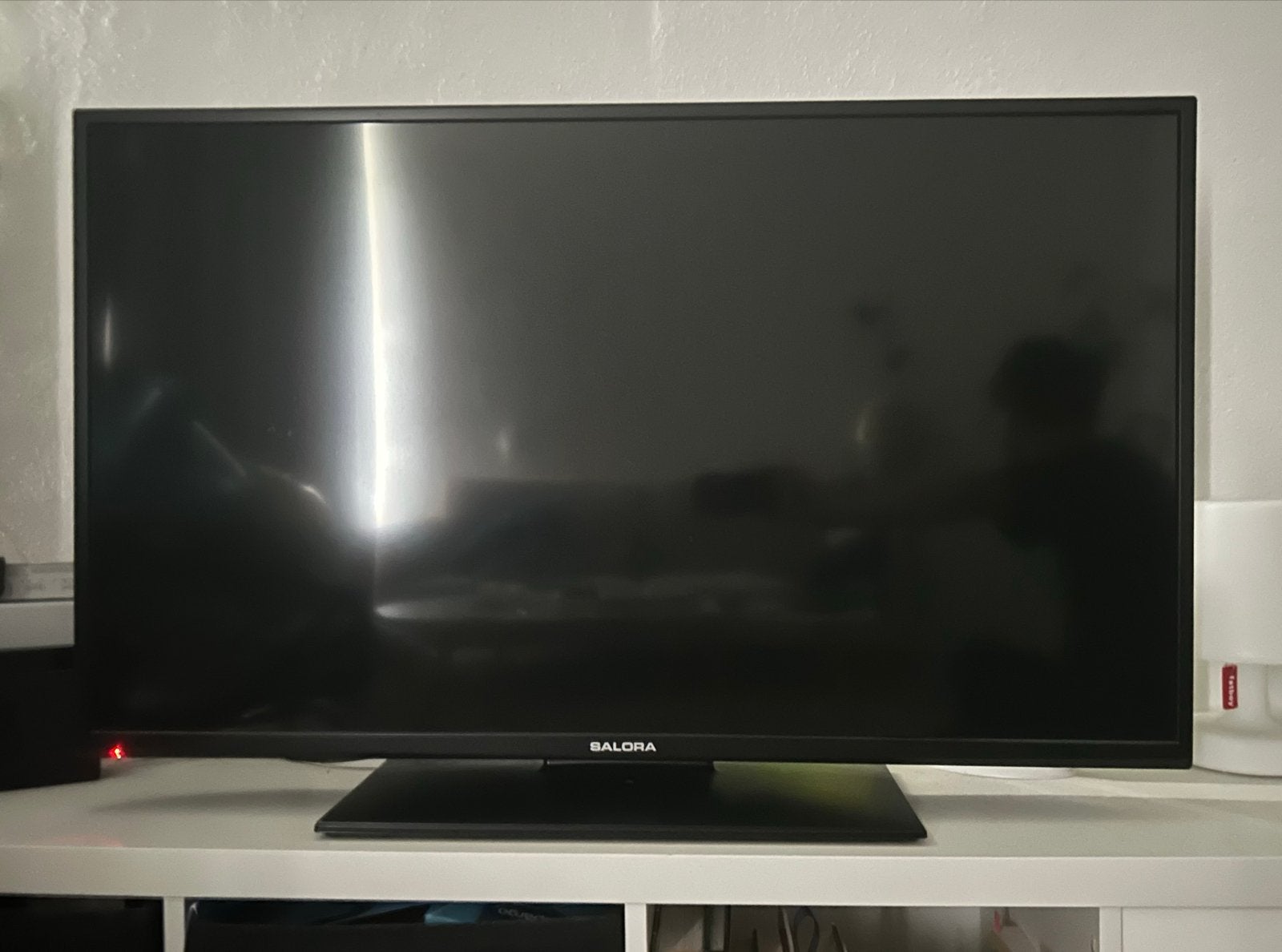 Foto 3 van Salora Full HD LED TV (40 inch) met Chromecast