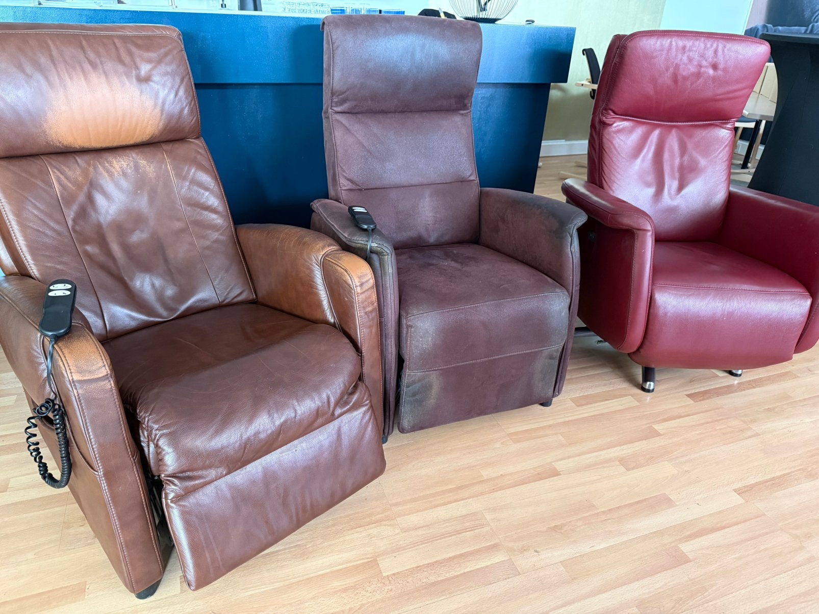 Relaxfauteuils, gratis afhalen. 3 stuks, Ophalen, Gebruikt, 75 tot 100 cm, Minder dan 50 cm